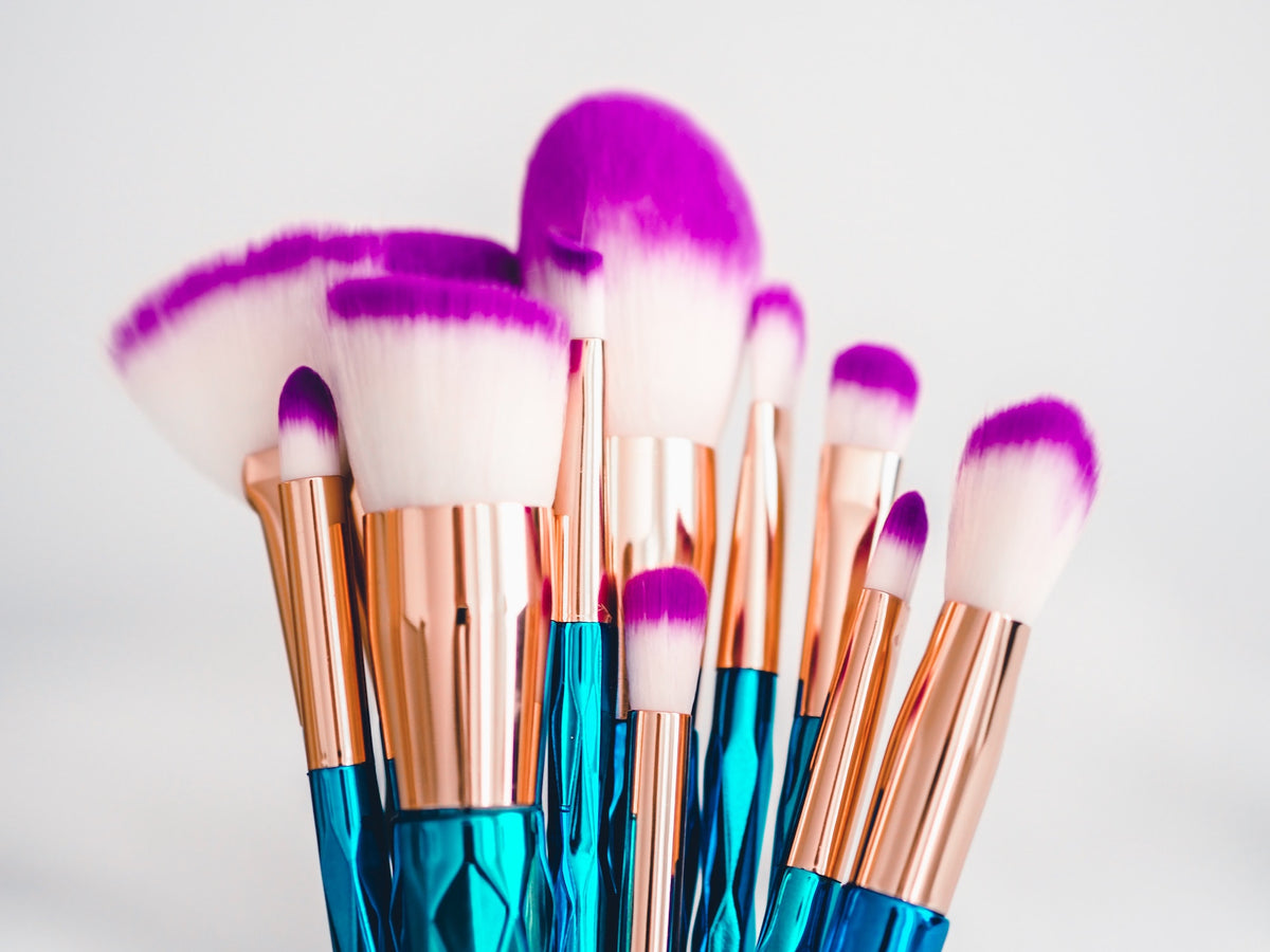 Comment nettoyer vos pinceaux de maquillage et vos autres outils beauté?